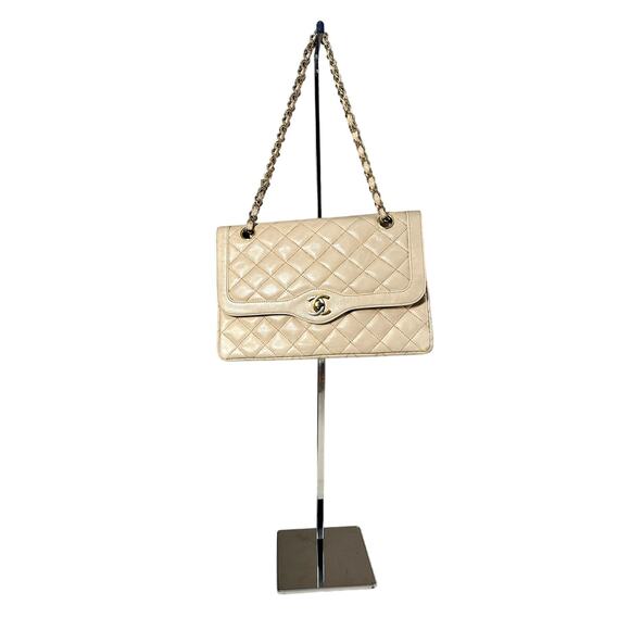 Matelasse Classic Double Flap (Paris Exclusive) - Picture 1 of 13